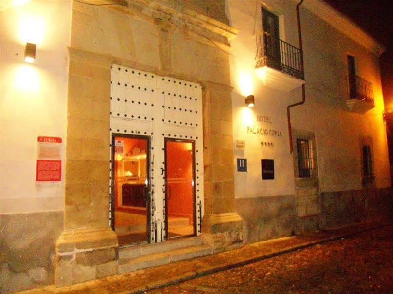 科里亚阿克帕拉西奥酒店 外观 照片